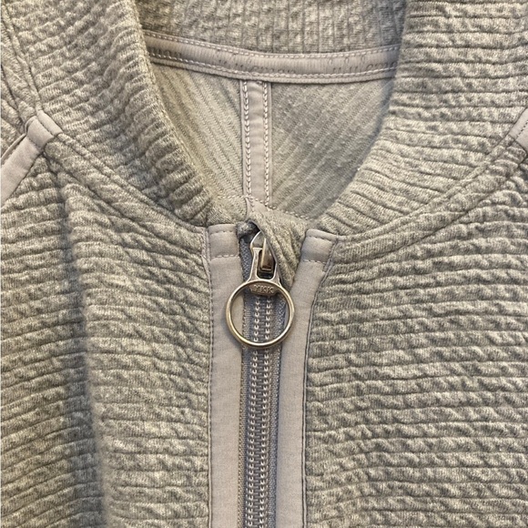 Lululemon On Repeat Bomber Jacket - Picture 4 of 5